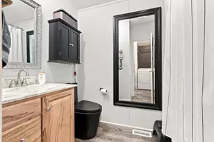 190 Farm Rdg Ln, Fairview Township, PA 16025 - Photo 40