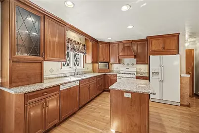 12 Market Court, Bradford Woods, PA 15015 - Photo 10