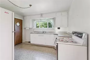 126 James St, Chippewa Township, PA 15010 - Photo 14