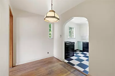 1039 Anderson Rd, Pittsburgh, PA 15209 - Photo 6