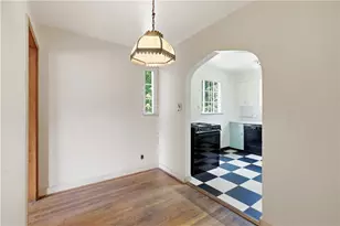 1039 Anderson Rd, Pittsburgh, PA 15209 - Photo 6