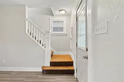 2004 Pioneer Ave, Pittsburgh, PA 15226 - Photo 4