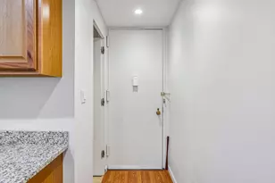 112 Washington Pl, Pittsburgh, PA 15219 - Photo 18