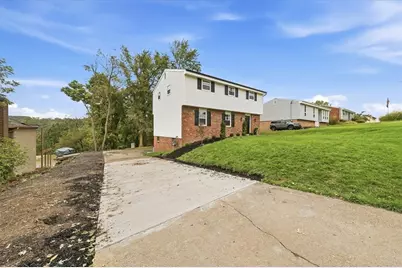 221 S Magnolia Dr, Pittsburgh, PA 15116 - Photo 30