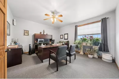 3293 Leechburg Road, Lower Burrell, PA 15068 - Photo 10