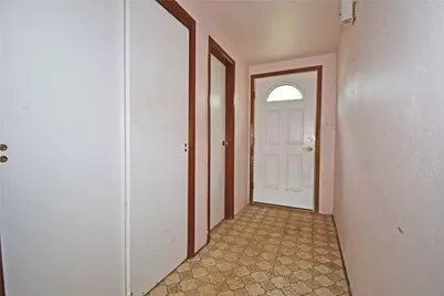1414 Washington Rd, Pittsburgh, PA 15228 - Photo 2