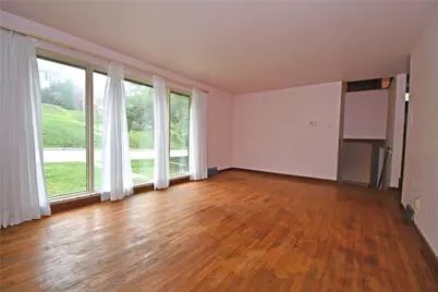 1414 Washington Rd, Pittsburgh, PA 15228 - Photo 12