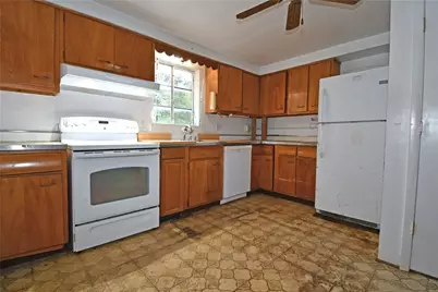 1414 Washington Rd, Pittsburgh, PA 15228 - Photo 10