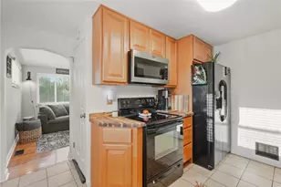 407 McDowell Ln, Canonsburg, PA 15317 - Photo 10
