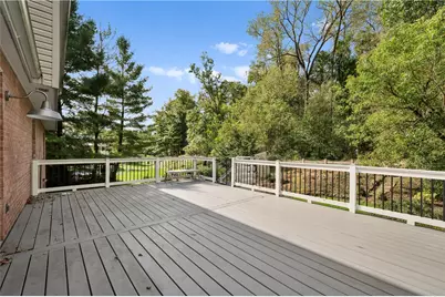 1640 Pinetree Drive, Pittsburgh, PA 15241 - Photo 12