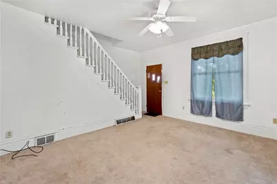 205 McCormick Ave, Bentleyville, PA 15314 - Photo 10