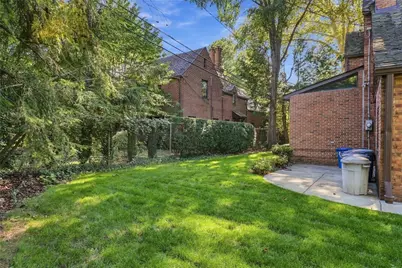 221 Lingrove Place, Pittsburgh, PA 15208 - Photo 44