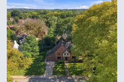 221 Lingrove Place, Pittsburgh, PA 15208 - Photo 2
