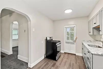 1500 Creedmoor Ave, Pittsburgh, PA 15226 - Photo 8