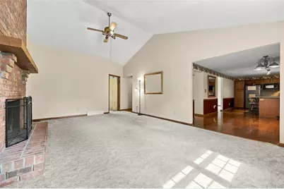 160 Hazlett Ln, North Franklin Township, PA 15301 - Photo 10