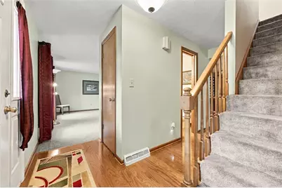 160 Hazlett Ln, North Franklin Township, PA 15301 - Photo 4