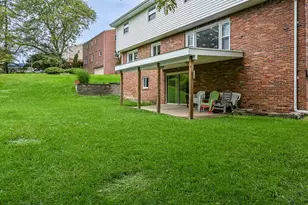 120 Ambleside Dr, Ross Twp, PA 15237 - Photo 28