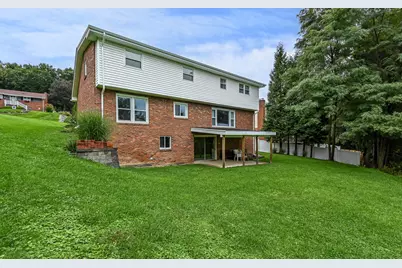 120 Ambleside Drive, Ross Twp, PA 15237 - Photo 26
