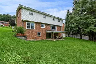 120 Ambleside Dr, Ross Twp, PA 15237 - Photo 26