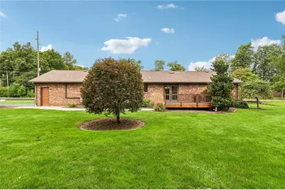 7 Valley View Dr, Wilmington Township, PA 16142 - Photo 2
