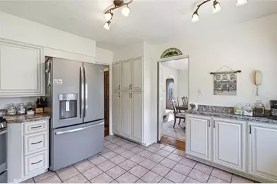 5001 Brownsville Rd, Pittsburgh, PA 15236 - Photo 12