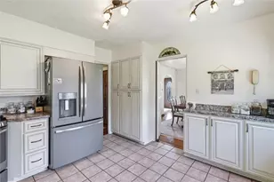 5001 Brownsville Rd, Pittsburgh, PA 15236 - Photo 12