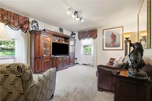 5001 Brownsville Rd, Pittsburgh, PA 15236 - Photo 16