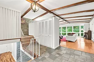 101 Tomahawk Dr, Pittsburgh, PA 15215 - Photo 2
