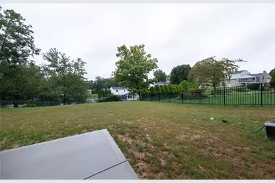 1046 Centergate Drive, Bethel Park, PA 15102 - Photo 28