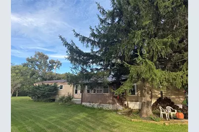 216 Lakeview Cir, Middlesex Township, PA 16059 - Photo 1