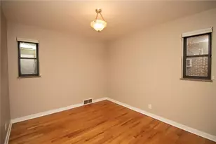 2203 Hemlock Dr, White Oak, PA 15131 - Photo 28