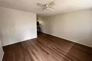 412 W Carter Dr, North Versailles, PA 15137 - Photo 6