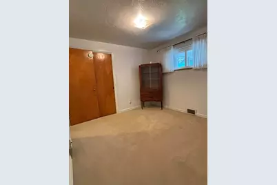 71 W Bruceton Road, Pittsburgh, PA 15236 - Photo 6