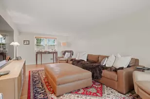 2331 Cassidy Dr, Bethel Park, PA 15102 - Photo 8