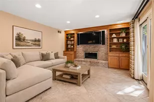 206 Essex Ct, Pine Township, PA 15044 - Photo 4