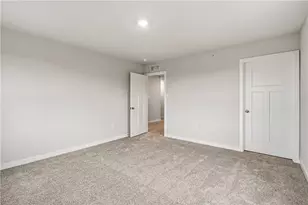 1015 Darcy Dr, Valencia, PA 16059 - Photo 20