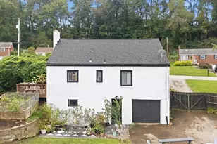 214 Sandy Dr, Pittsburgh, PA 15116 - Photo 2