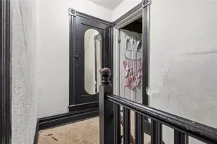 5027 Lytle St, Pittsburgh, PA 15207 - Photo 10