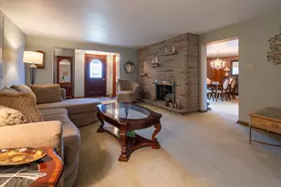 142 Green, Pittsburgh, PA 15236 - Photo 2