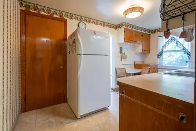 3936 Meadowbrook, Pittsburgh, PA 15227 - Photo 10