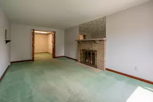 3936 Meadowbrook, Pittsburgh, PA 15227 - Photo 4