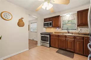7 Cameron Dr, Pittsburgh, PA 15235 - Photo 6