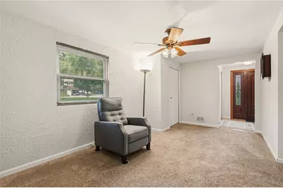 7 Cameron Dr, Pittsburgh, PA 15235 - Photo 12