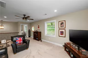 419 Harmony Rd, Ohio Township, PA 15237 - Photo 28