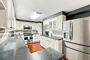 202 Brookside Dr, Economy, PA 15005 - Photo 14