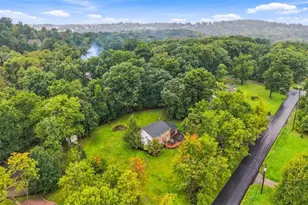 202 Brookside Dr, Economy, PA 15005 - Photo 2