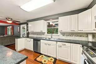 202 Brookside Dr, Economy, PA 15005 - Photo 12