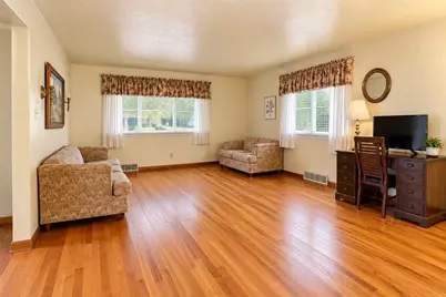 540 Craighead St, Canonsburg, PA 15317 - Photo 2