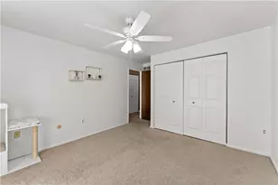 395 Hemlock Ct, Ross Twp, PA 15237 - Photo 22