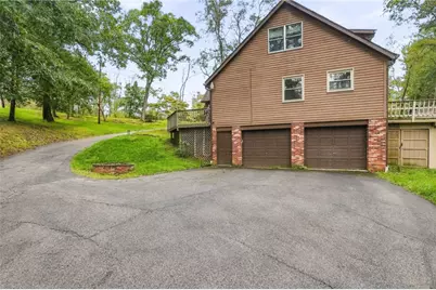 4819 Country Lane, Hampton, PA 15044 - Photo 4